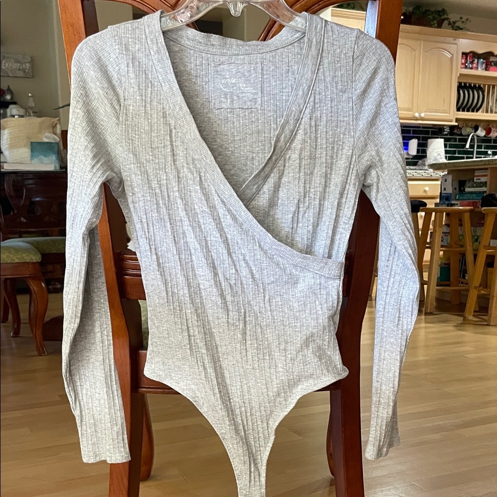Aerie Gray Ribbed Long Sleeve Bodysuit